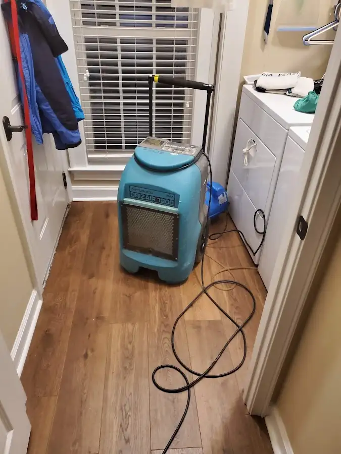 Commercial dehumidifier deployed for Crawl Space Restoration in Fairfax